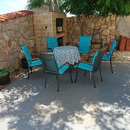 Apartmani Ruza Kosljun Exterior photo