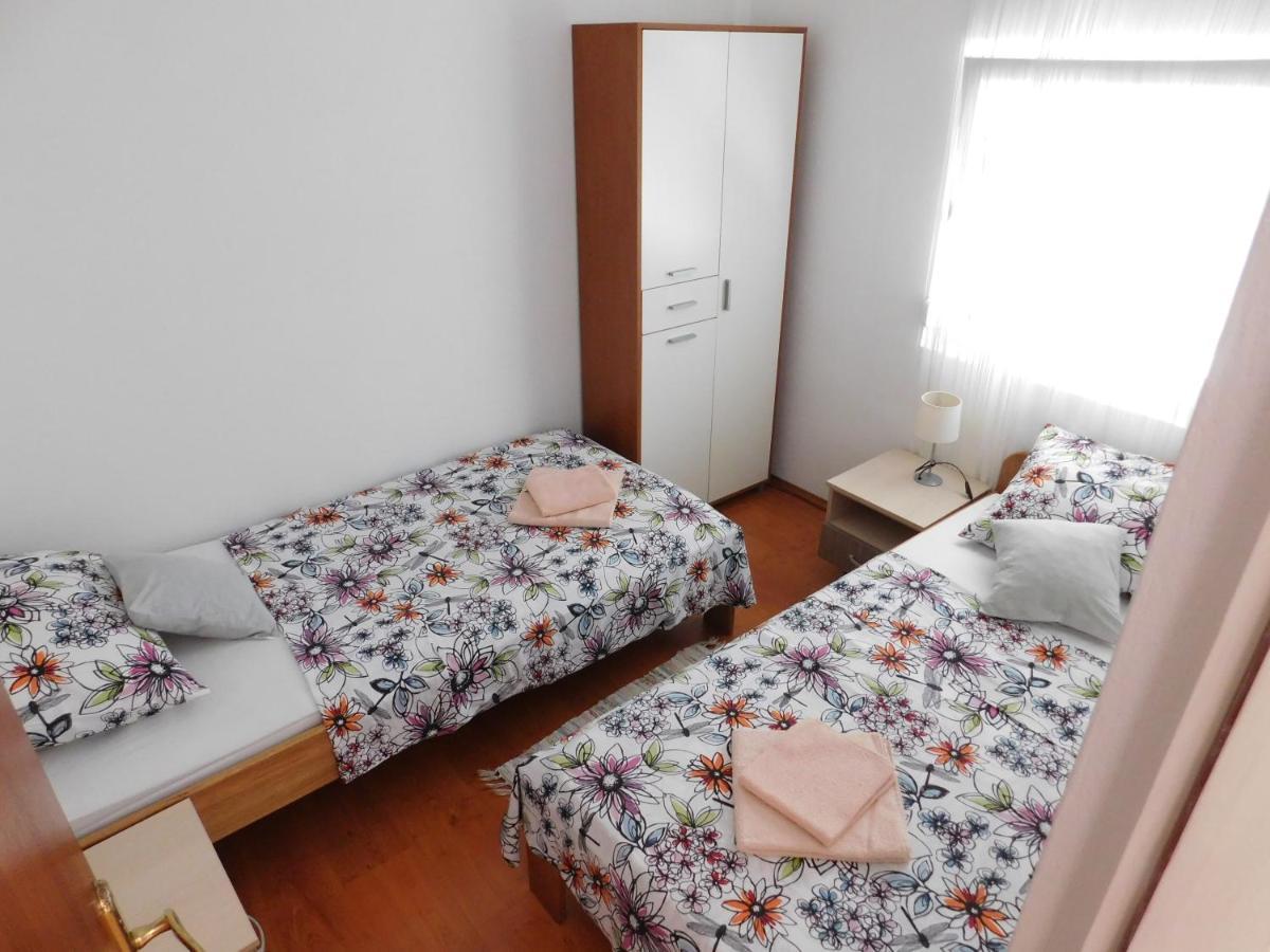 Apartmani Ruza Kosljun Exterior photo